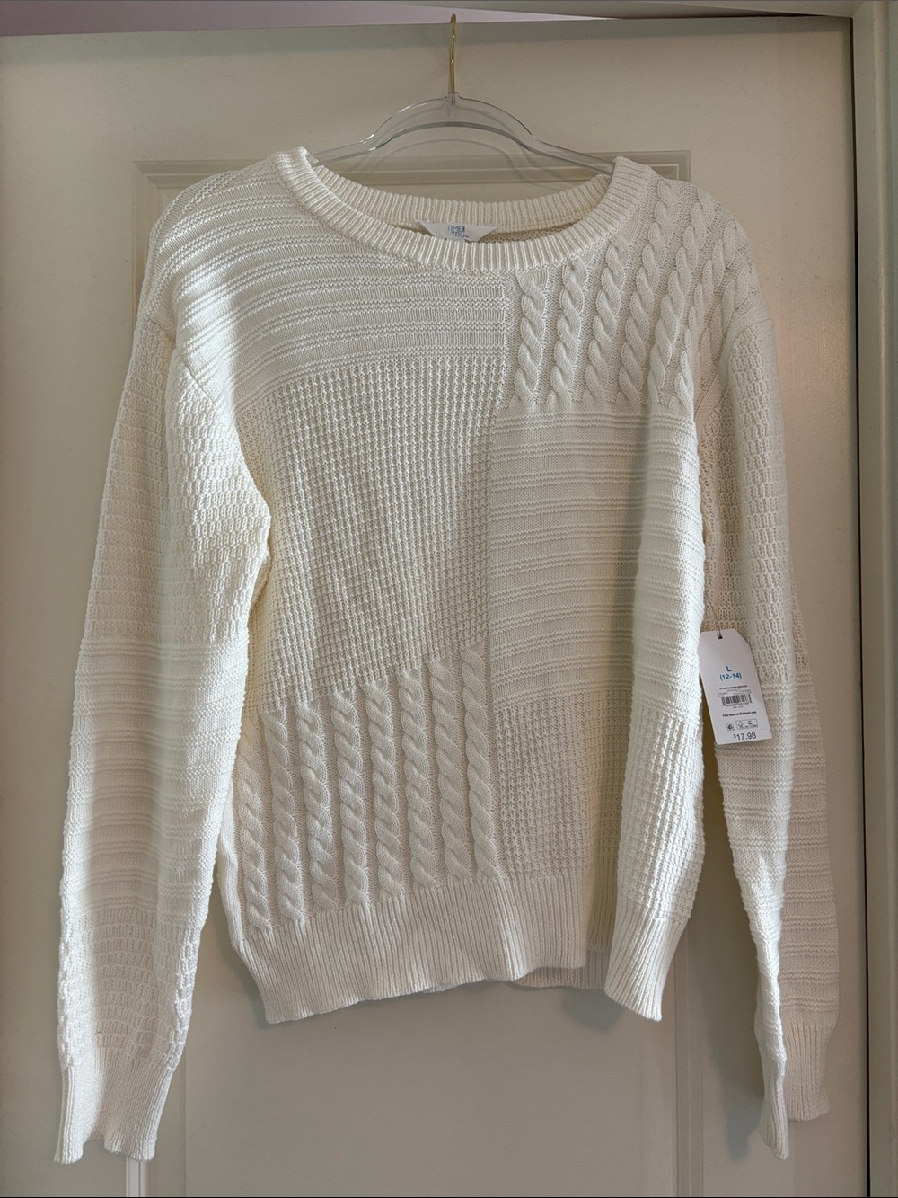 Classic Cream Cable Knit Women’s Sweater - Time and Tru- NEW WITH TAGS